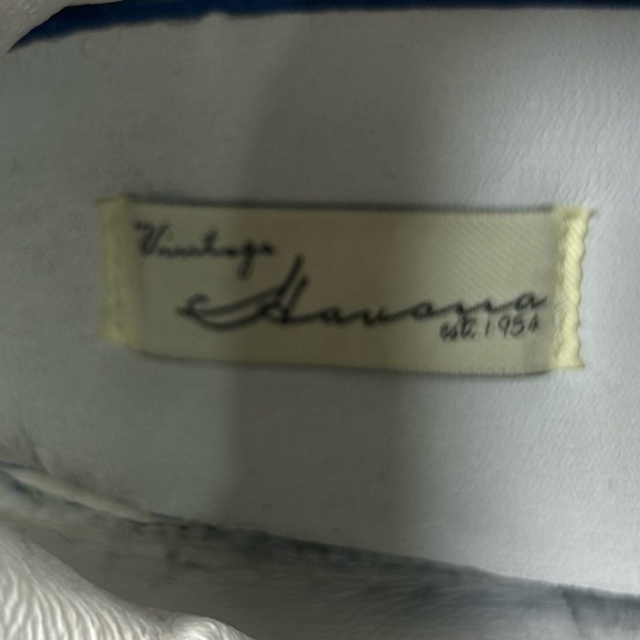 Vintage Havana White Leather Fashion Sneakers with Star Accent. Size 8. - Picture 11 of 11